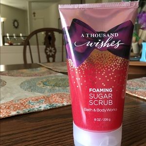 A Thousand Wishes Foaming Sugar Scrub
