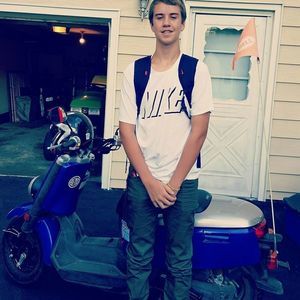 Meet your Posher, Casey