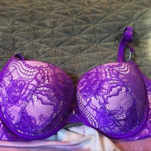 Nwt vs pink purple laced bra size 34d