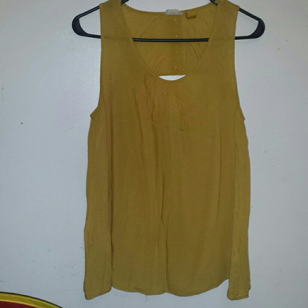 Mustard top