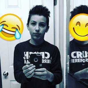 Meet your Posher, Dylan