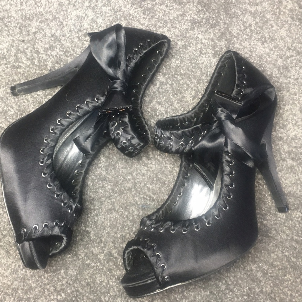 Bakers Geneva Heels great condition