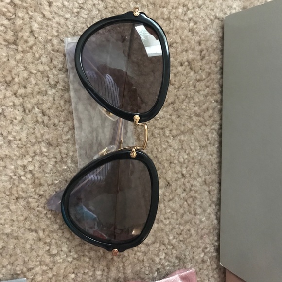 Miu Miu sunglasses - Picture 2 of 4