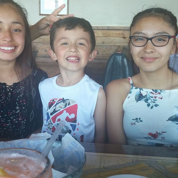 Meet your Posher, Belinda - Picture 1 of 1