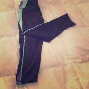 Victoria's Secret knockout capri pant