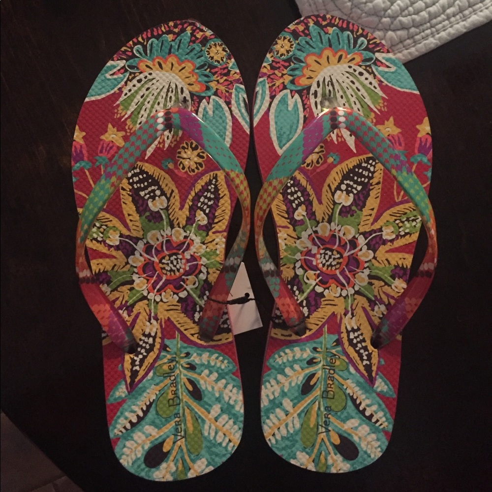 Vera Bradley sandals