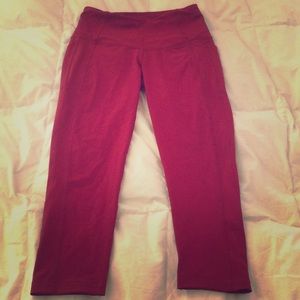 Victoria's Secret knockout Capri workout pants
