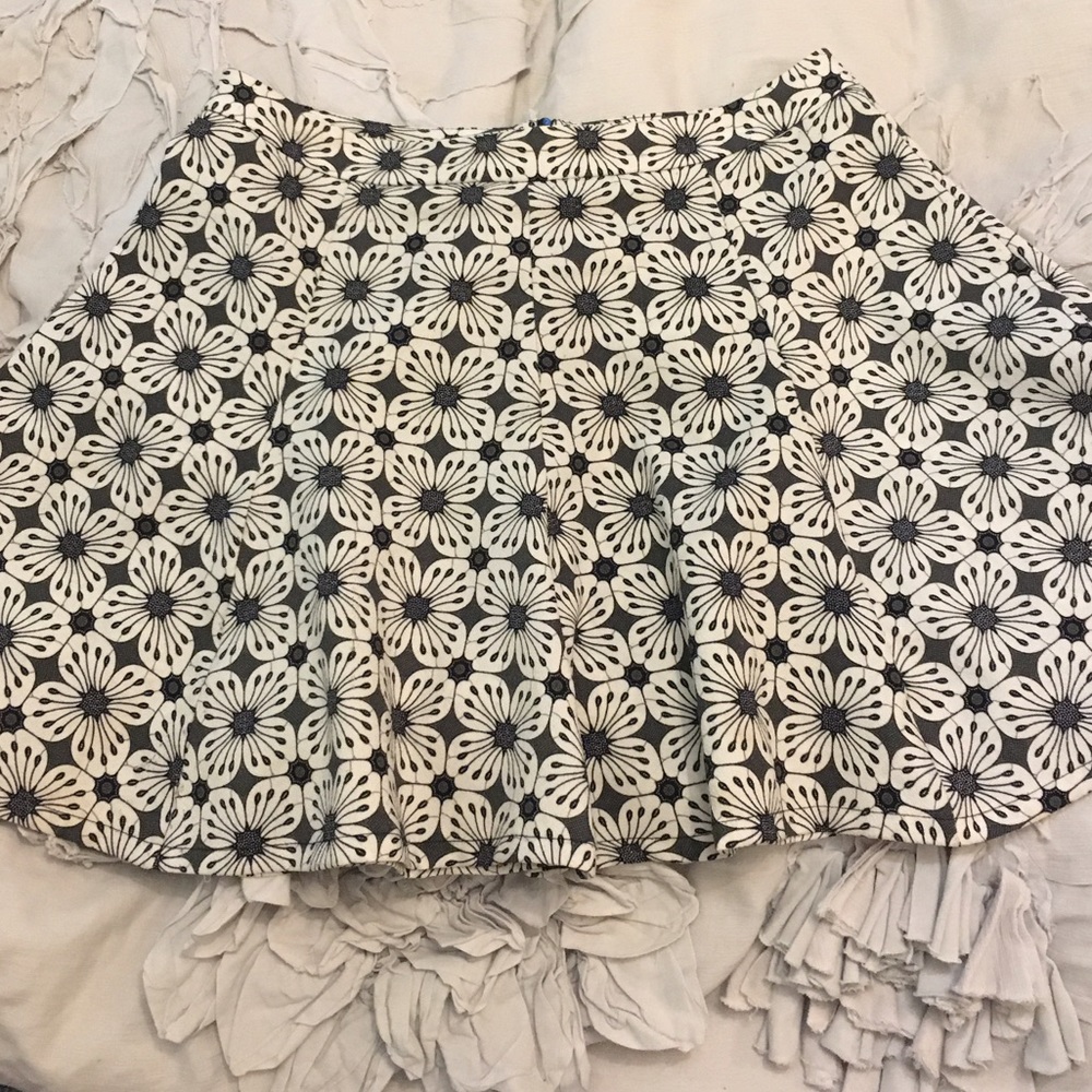 344 Floral Skirt🌼