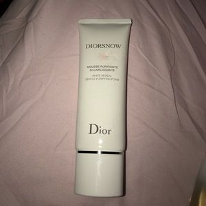 Diorsnow White reveal purifying foam 3.7fl oz