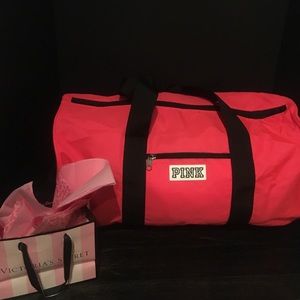 Brand New! PINK! Weekender