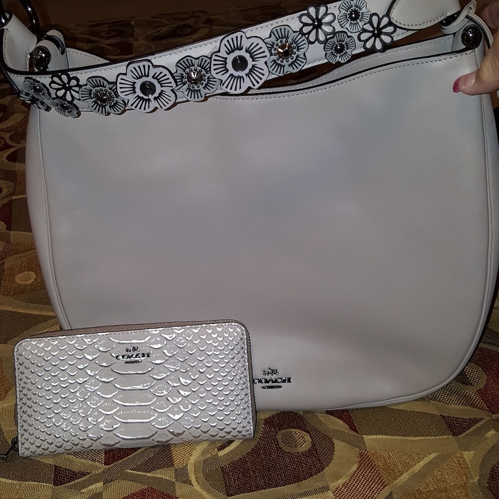 Brand new coach willow nomad set