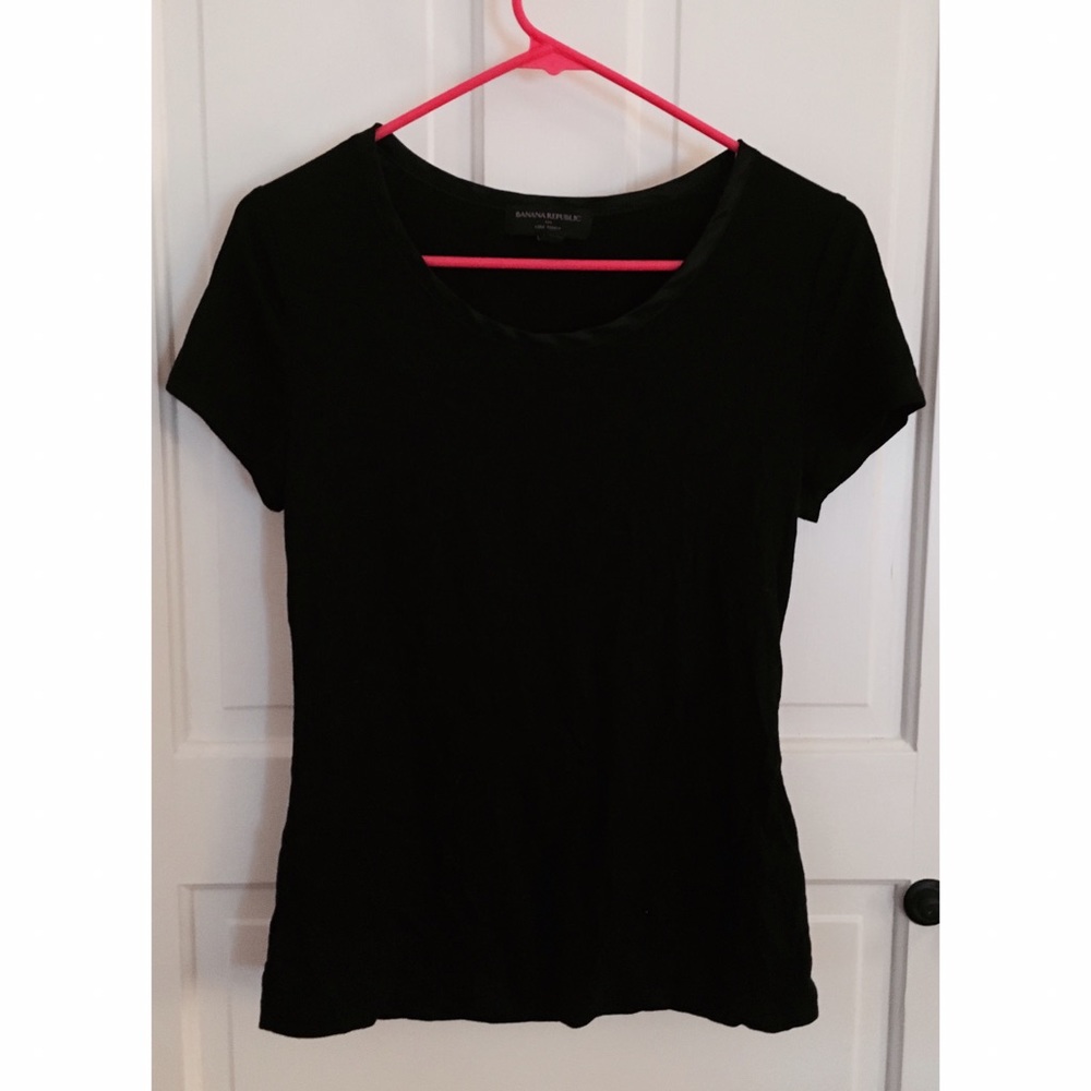 Banana Republic Black T-Shirt