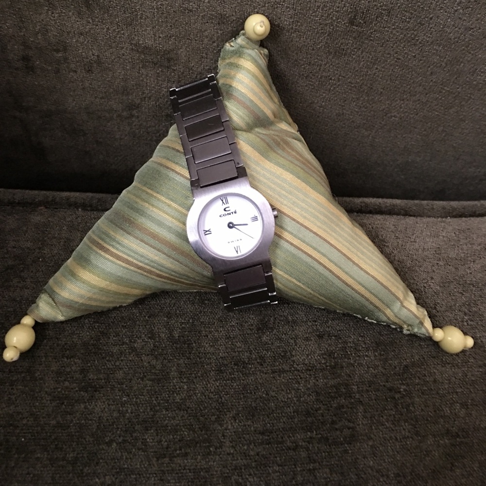 Contè Womens Watch