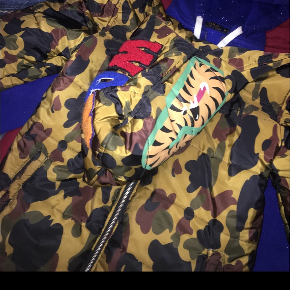 Bape jacket - Picture 2 of 2
