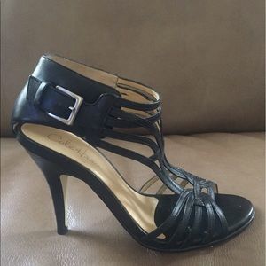 Cole Haan black leather sandals