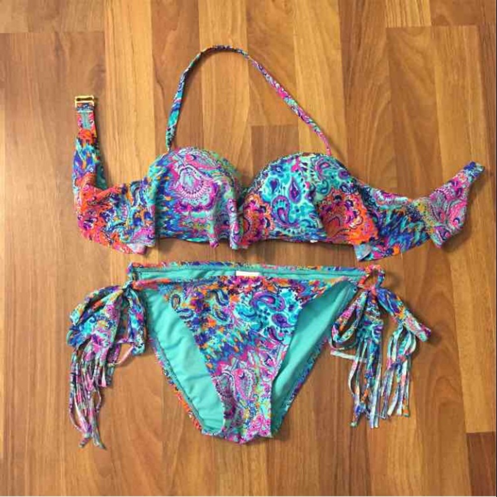 Women's Xhilaration Bikini Swimsuit M NWOT