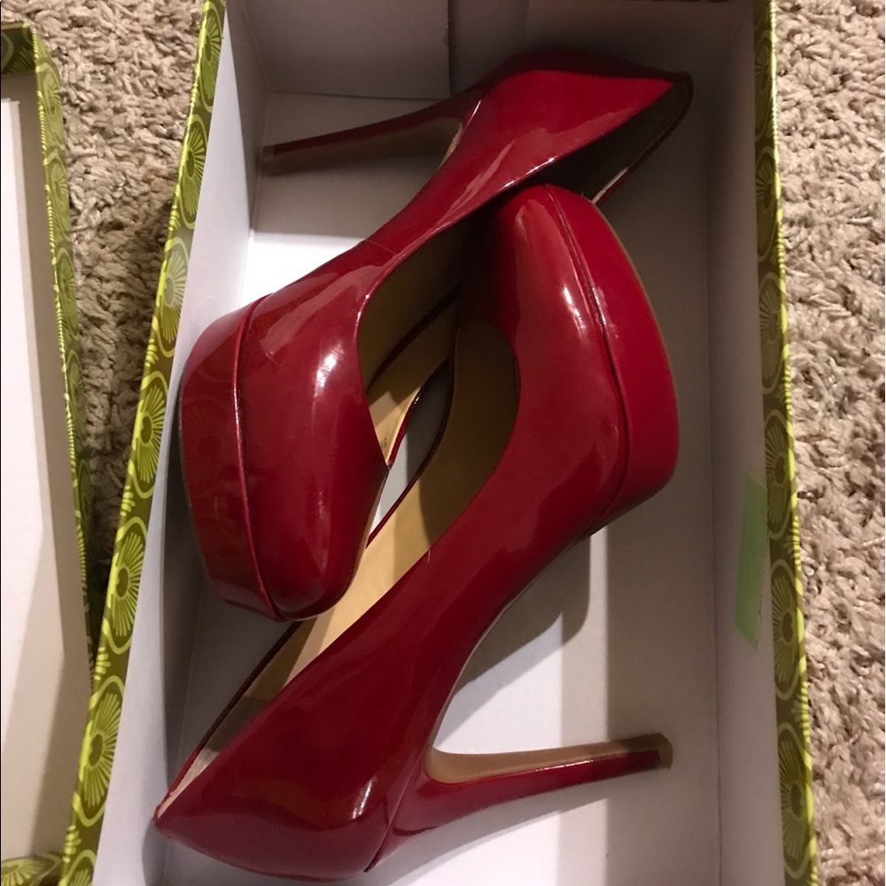 Gianni bini red heels