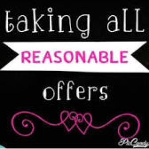 Taking Offers! 💕💋
