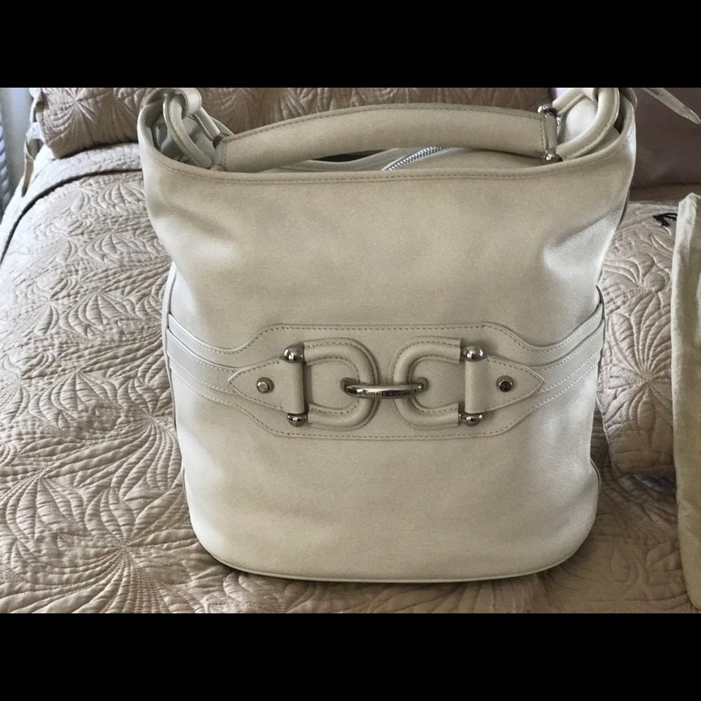 Authentic Burberry off white large bag