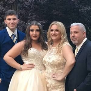 Meet your Posher, Paula