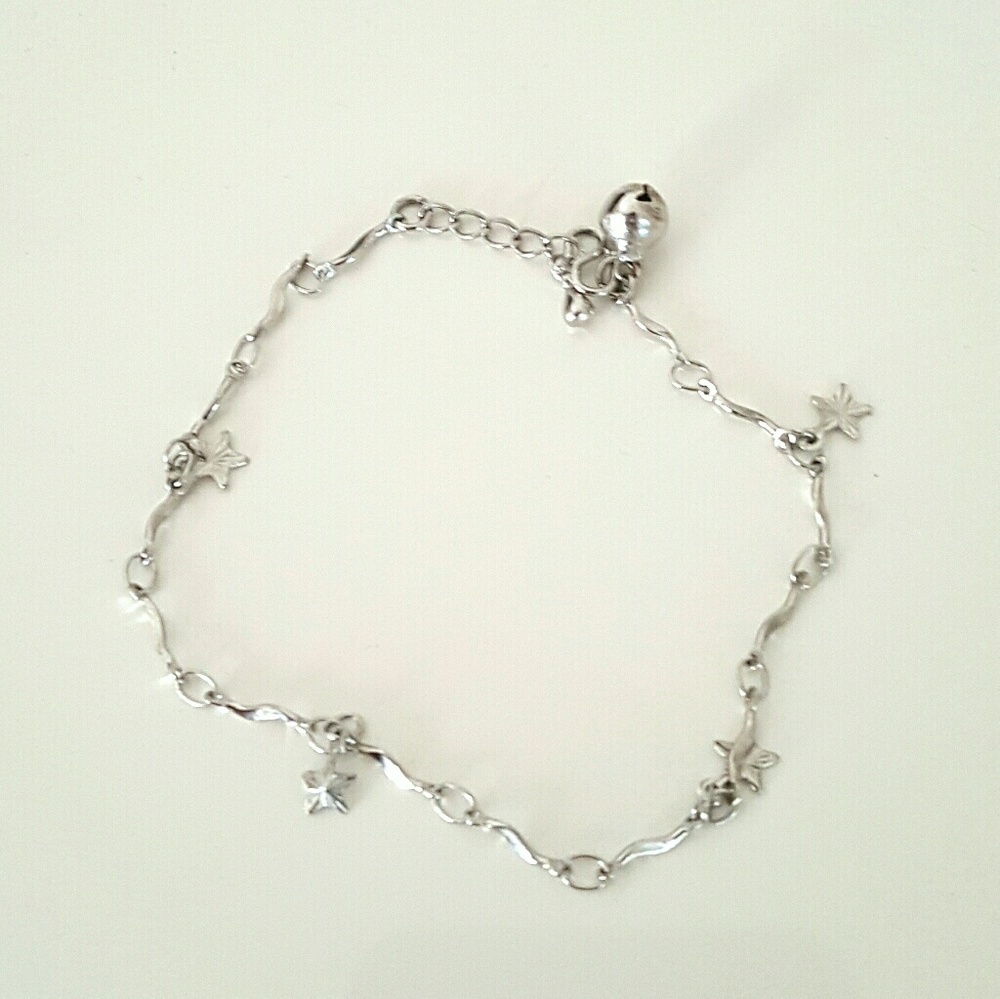 X DONATED X Star Bracelet