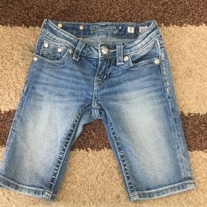 Girls size 7 Miss Me Capri