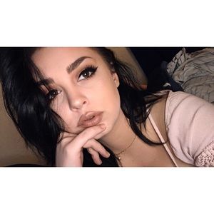 Meet your Posher, Tabetha