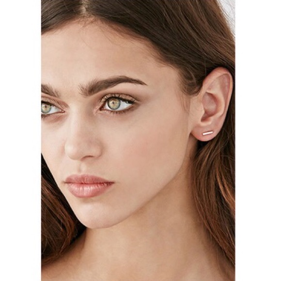 925 Sterling silver Minimal stick earring stud - Picture 4 of 4