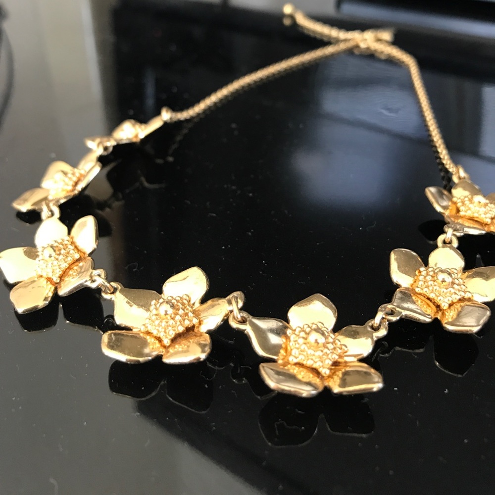 Kate Spade Gold Flower Necklace