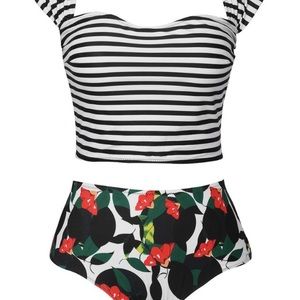 Cupshe Holiday's So Beautiful Bikini Set