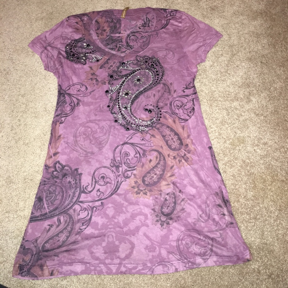 Buckle shirt