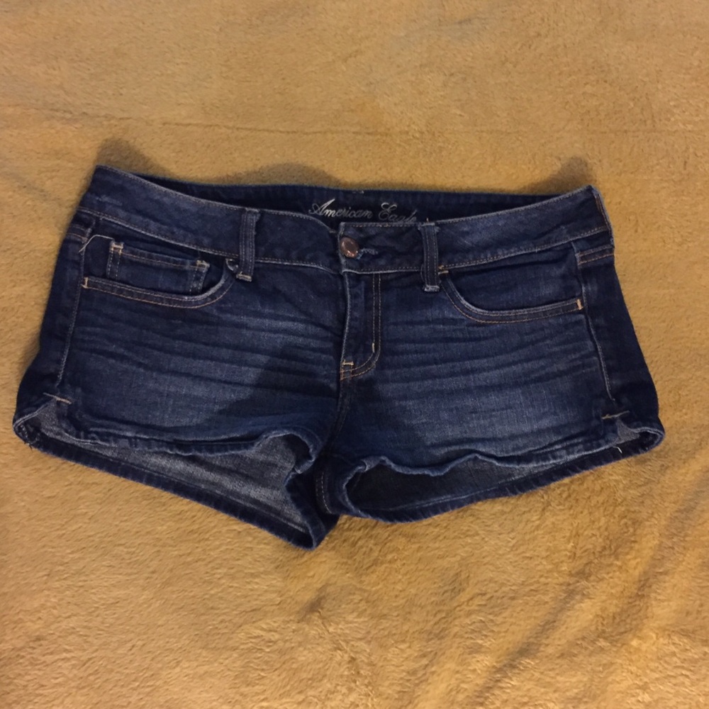 • American Eagle Stretch Denim Short Shorts •