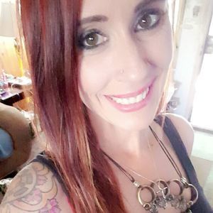 Meet your Posher, Yrrah