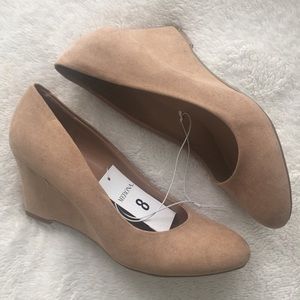 Merona Nude Pump Wedges Size 8 NWT