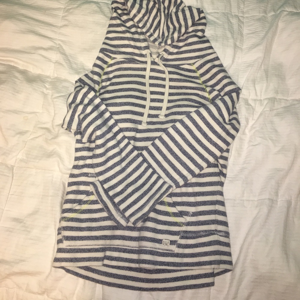 Billabong comfy, breathable hoodie
