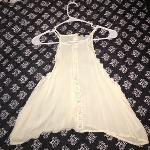 KENDALL AND KYLIE TANK