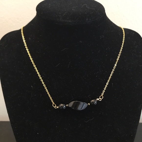 ๐HP๐ Gold & Black - Handmade Necklace - Picture 3 of 3