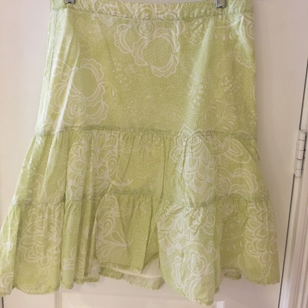 Light green and white Ann Taylor skirt