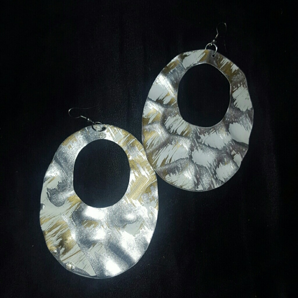Sliver & Gold Open Circle Earrings