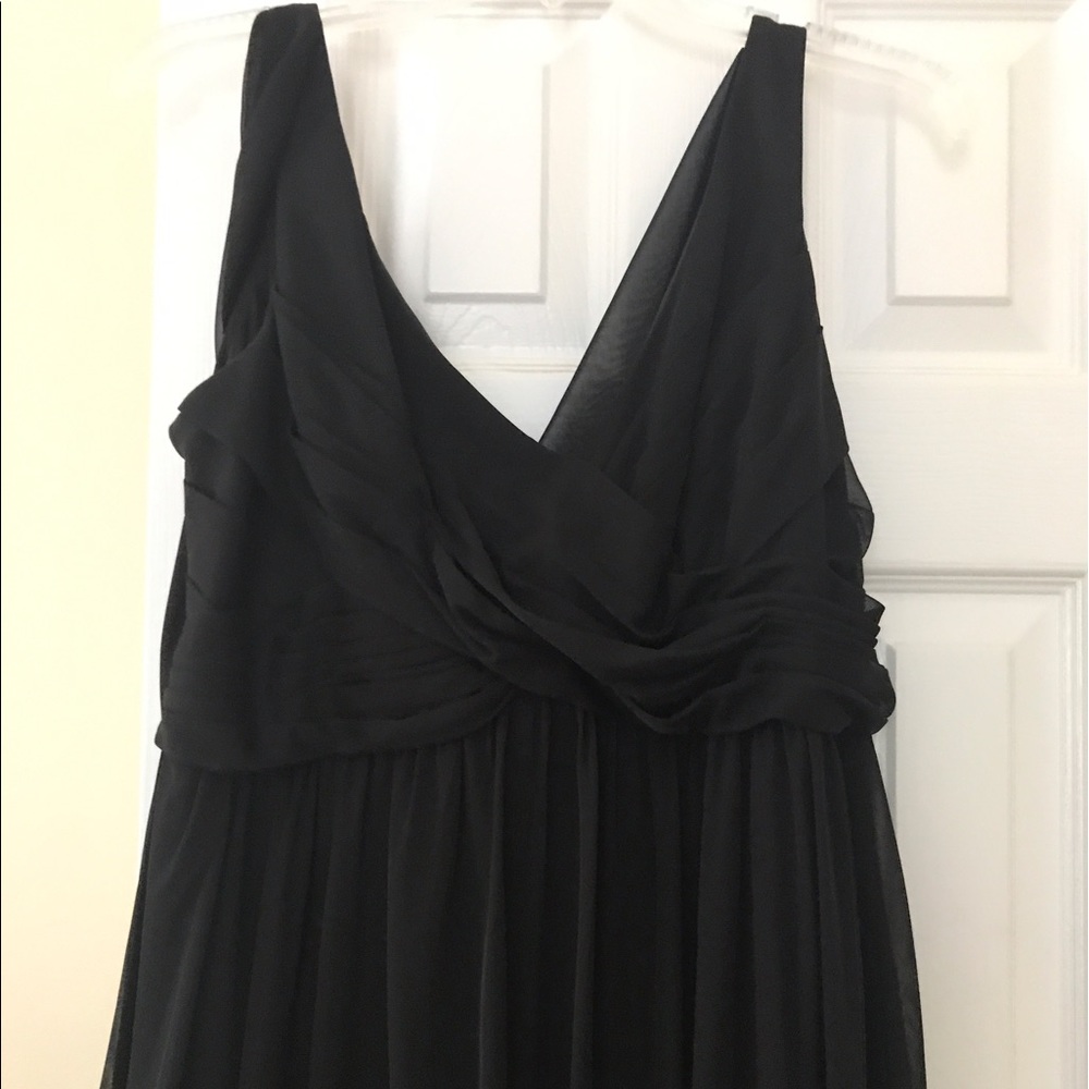 Formal black dress, long, v neck, swag back