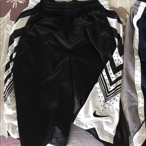 3 pairs of Nike basketball shorts bundle