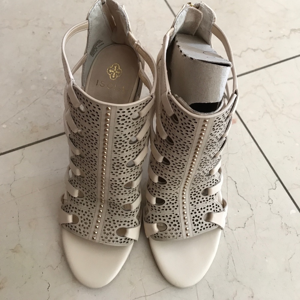 Isola heels brand new