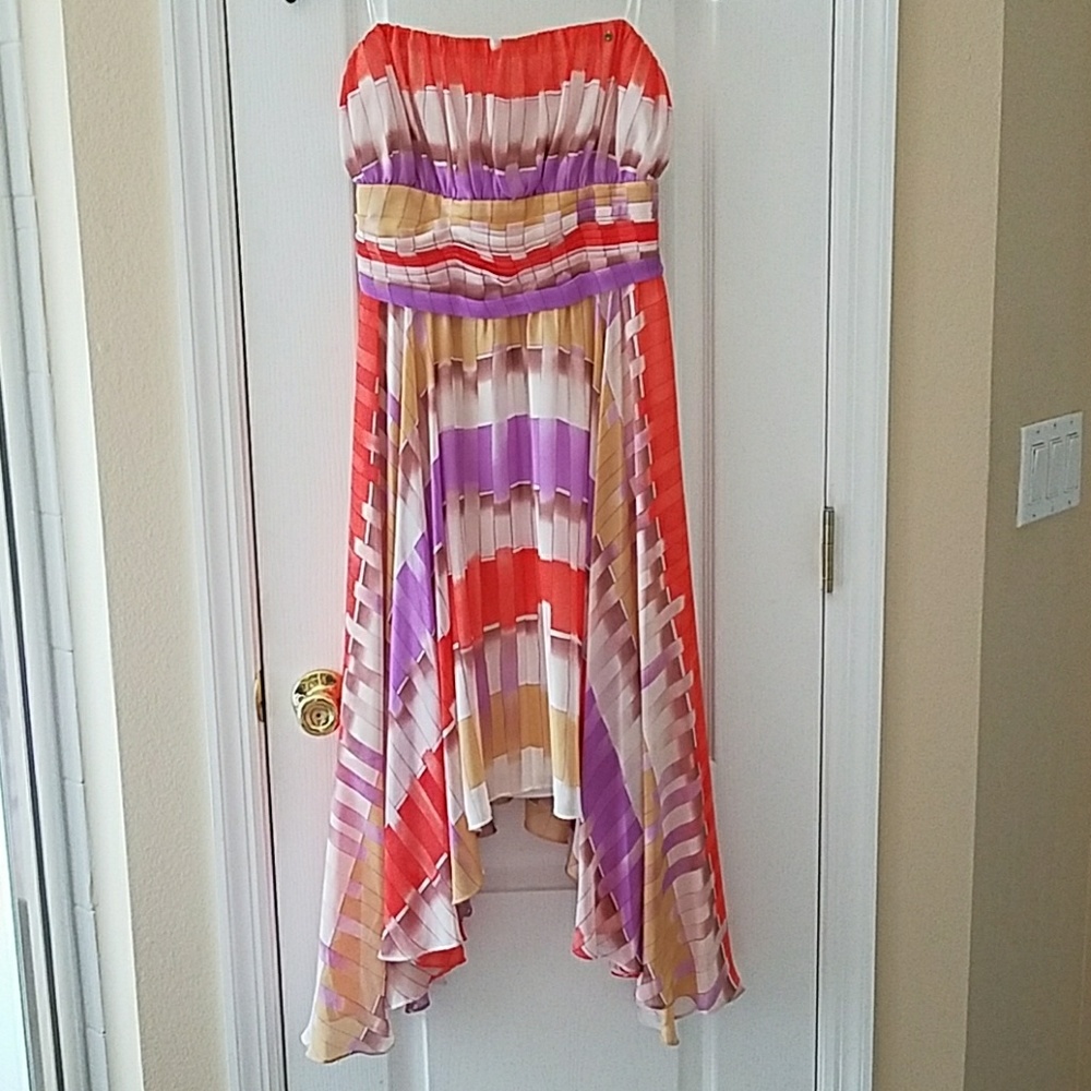 GUESS Summer Fiesta strapless party dress Sz. M