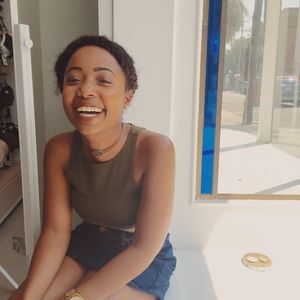 Meet your Posher, Elisha