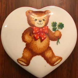 Teddy bear jewelry holder