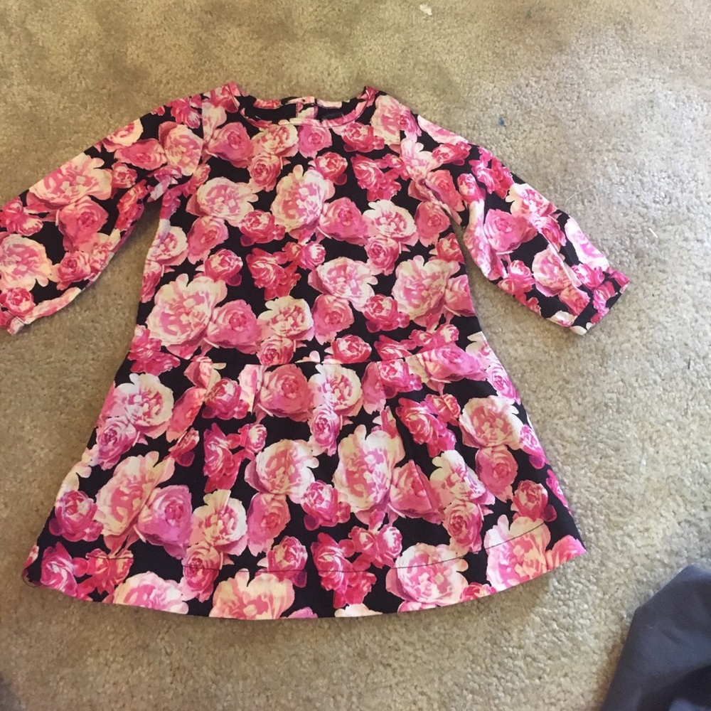 Baby girl floral dress 😍😍