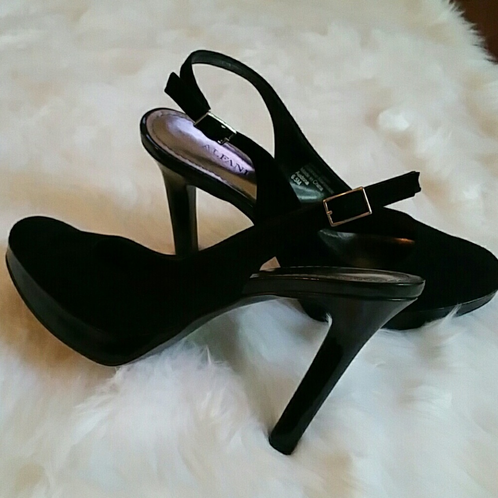 Alfani open back pumps