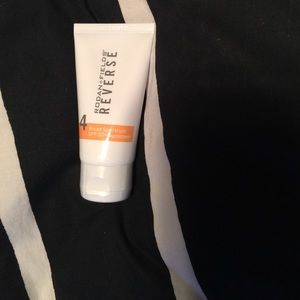 Rodan and Fields sunscreen