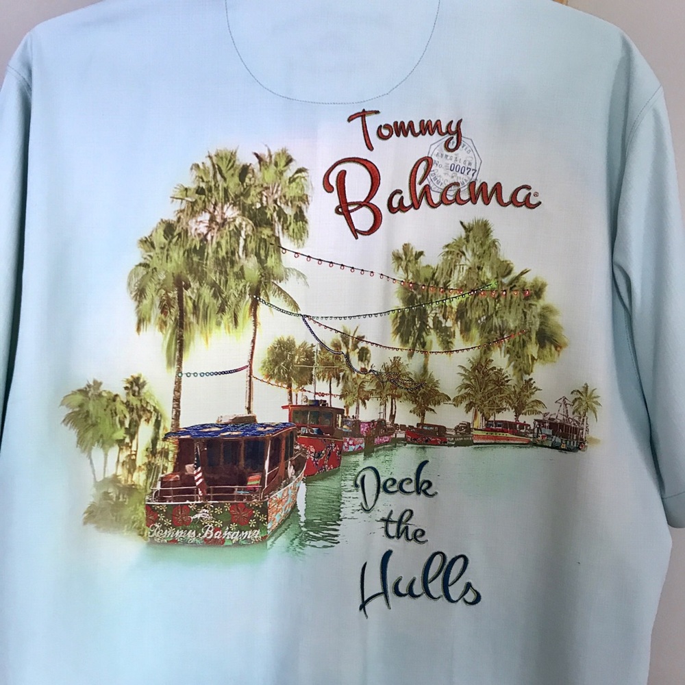 Tommy Bahama Button Up