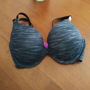 Victoria's Secret Pink bra